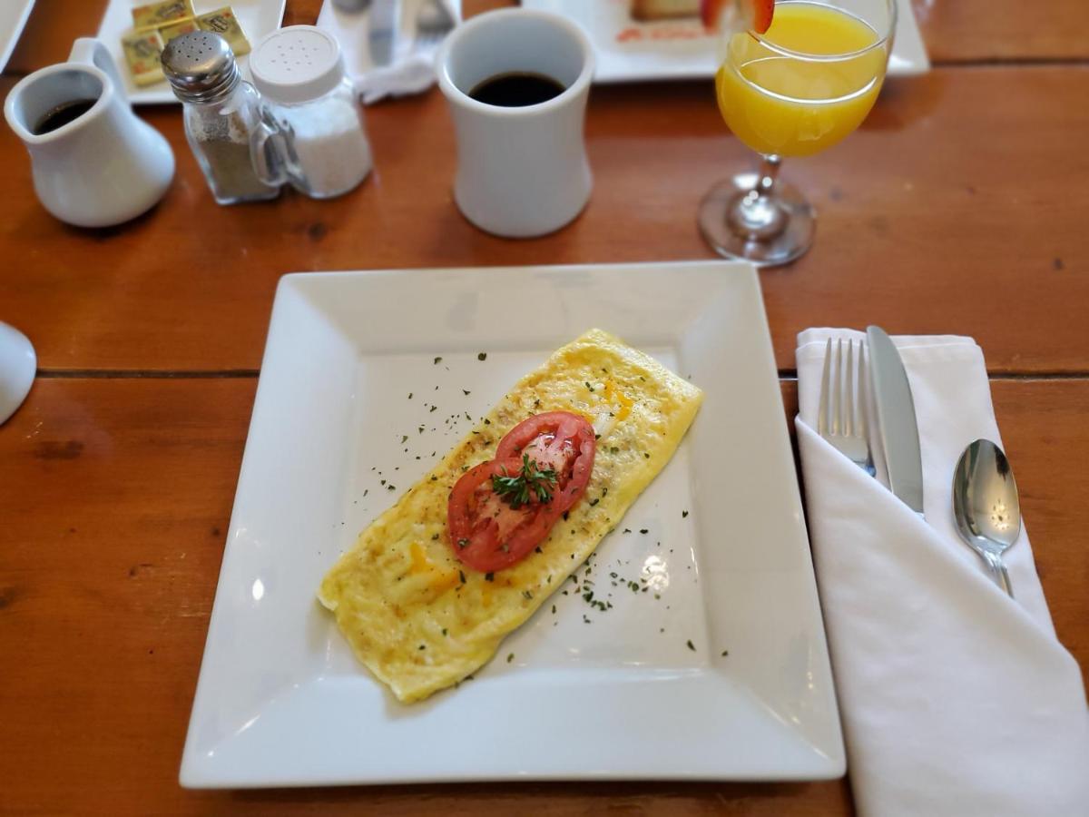 Cleveland House Inn نيوبورت المظهر الخارجي الصورة