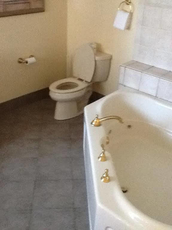 Cleveland House Inn نيوبورت المظهر الخارجي الصورة